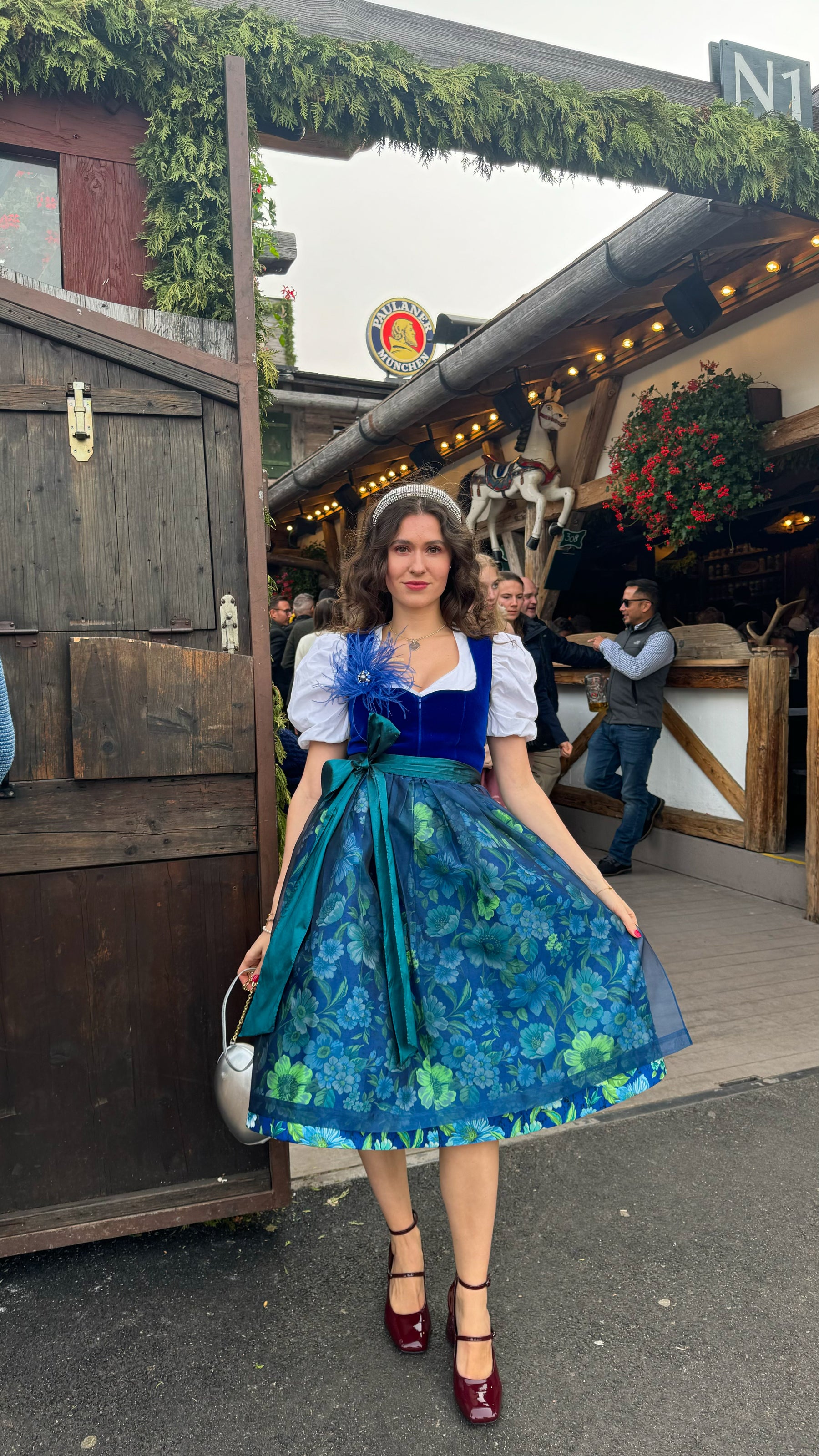 Wonderland Glimmer - Dirndl