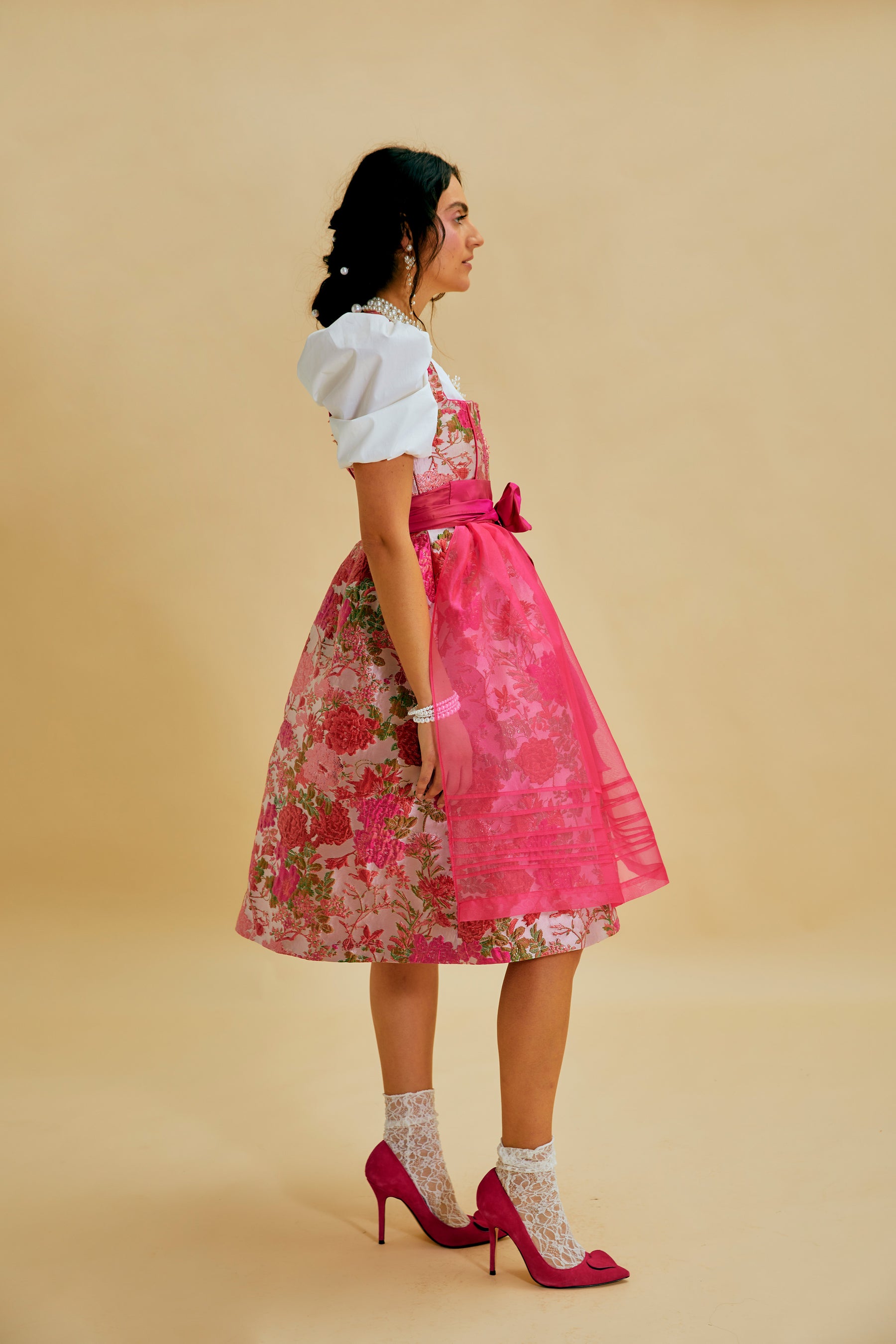 Champagne Chic - Dirndl