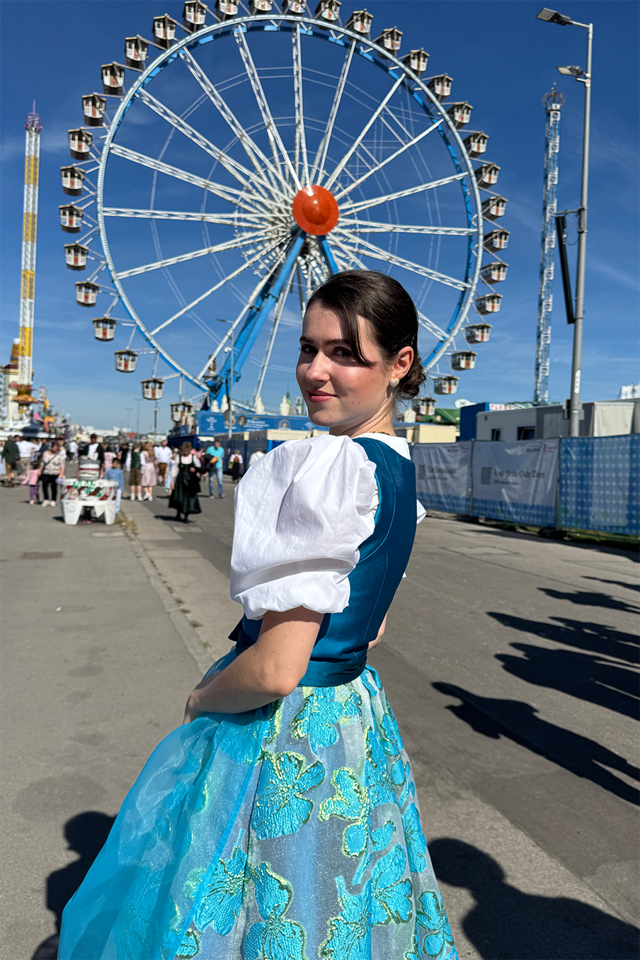 Blossom Dream - Dirndl